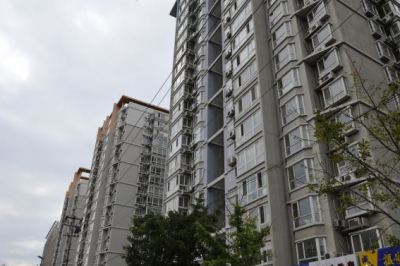 北京海淀區(qū)地下室某試點(diǎn)改造成“智能倉儲”